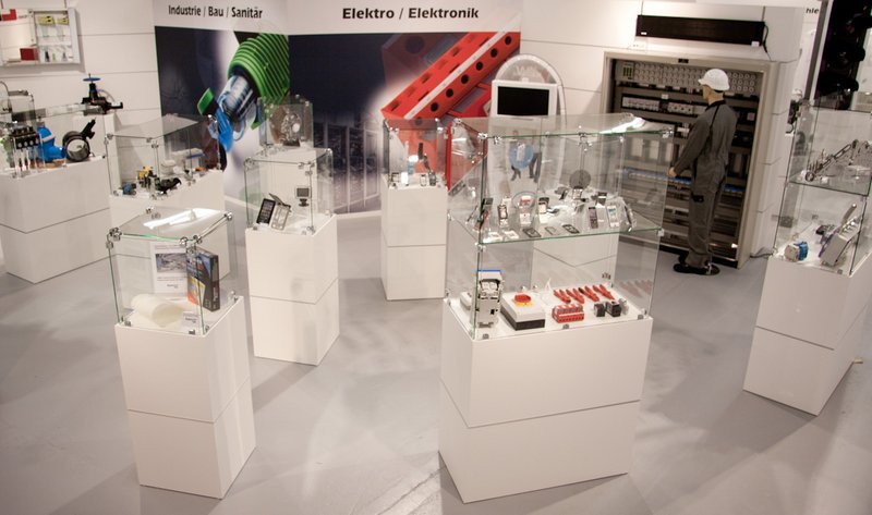 Ausstellung "EMS-CHEMIE - eine unglaubliche Geschichte" bereits im siebten erfolgreichen Jahr