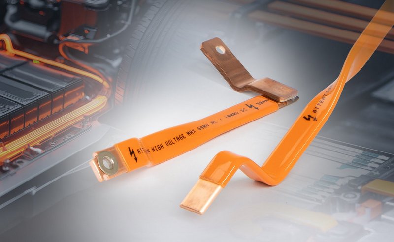 Reliable power transmission even in tight spaces